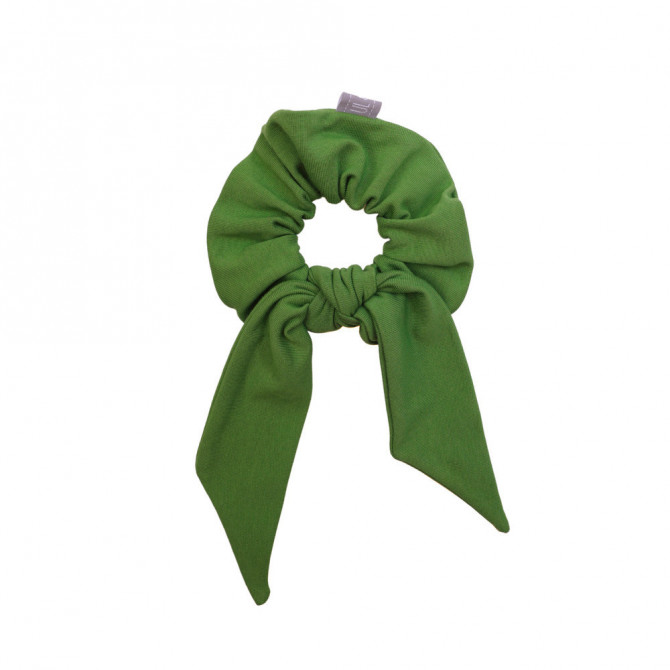 SCRUNCHIE WITH TAIL GREEN GRASS