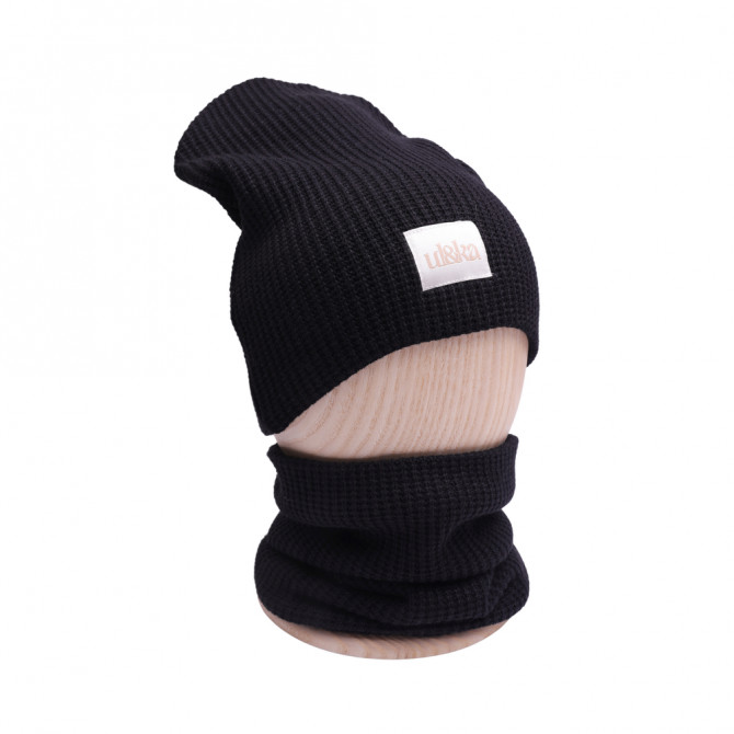 BEANIE WITH TUB KNITTED BLACK