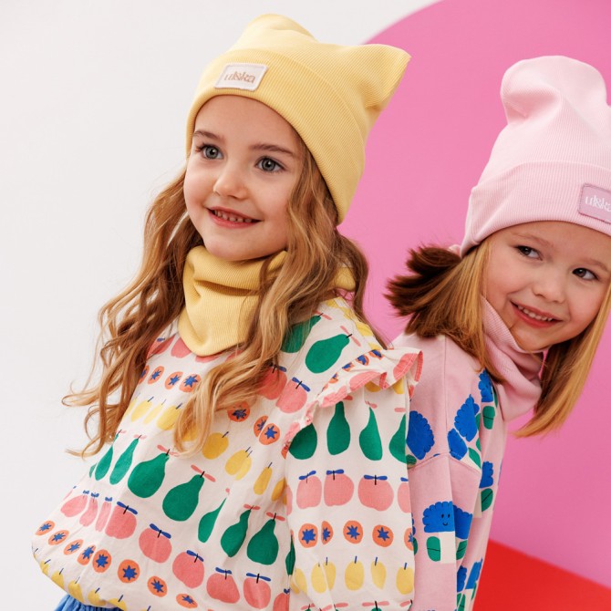 GIRL BEANIE WITH TUB BUTTER YELLOW LINE