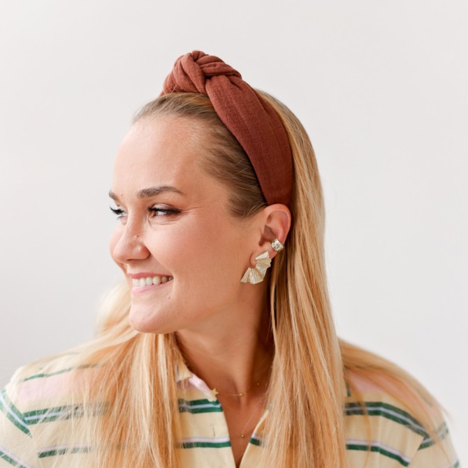 LOOP HEADBAND CZEKOLADA
